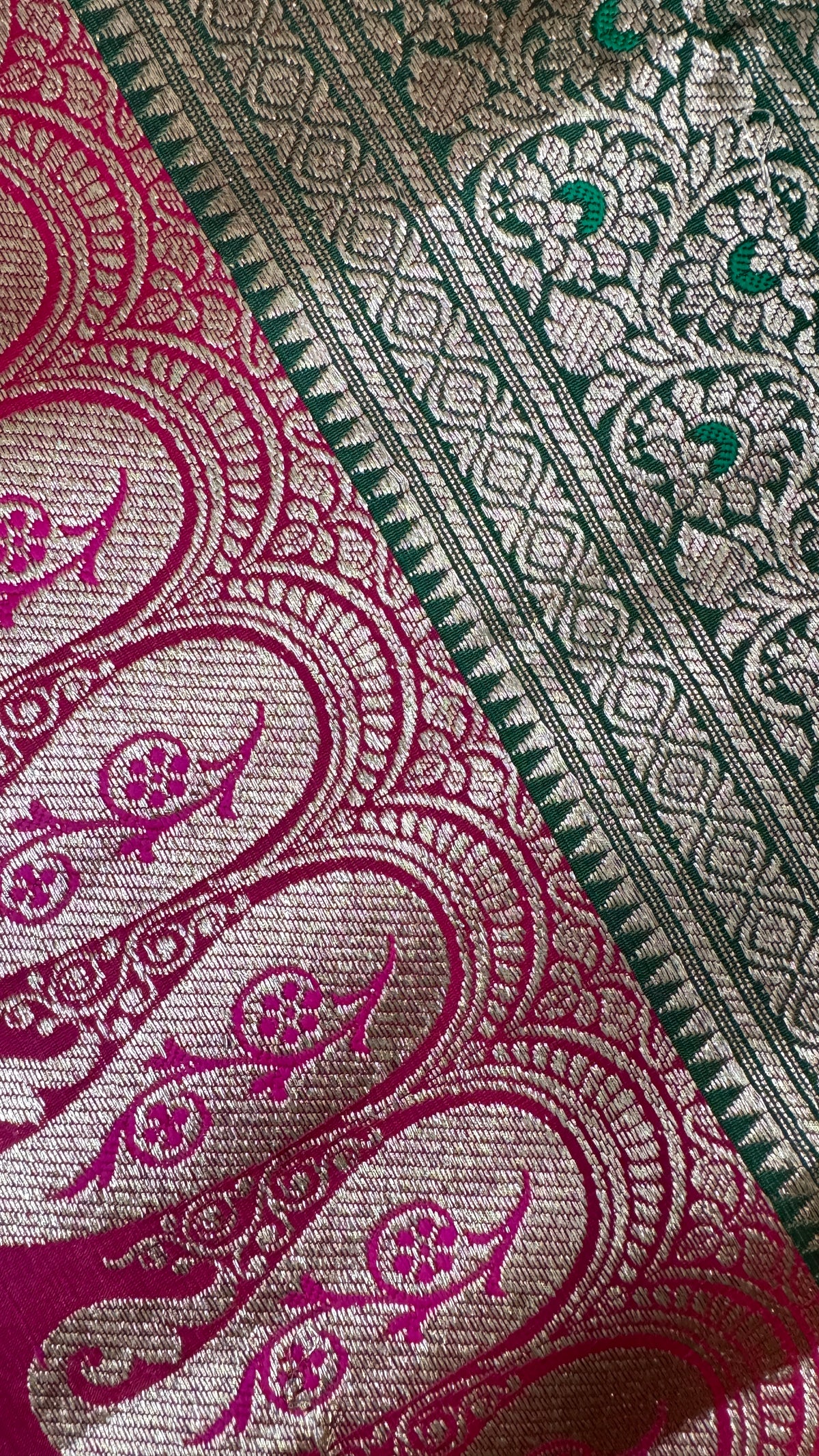 Indian Katan Silk Saree – Green & Hot Pink | Pure Varanasi Weave